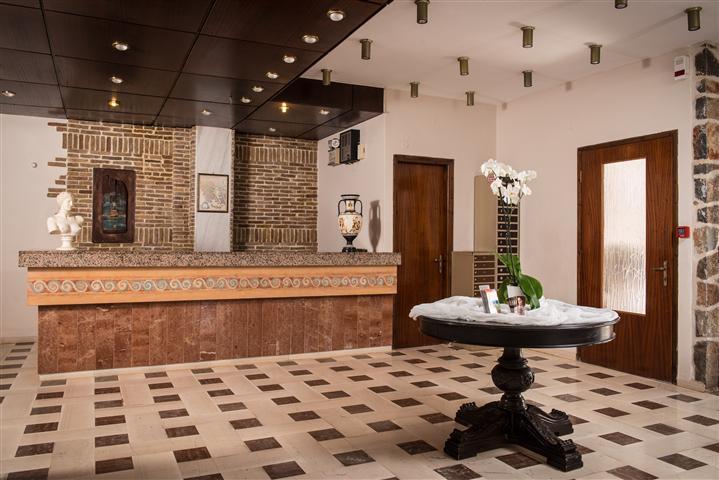 Mistral Hotel - Adults Only Malia Dış mekan fotoğraf